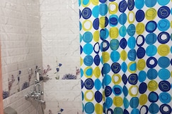 Eva's Castle - 1BHK AC room with Kitchen, Puri