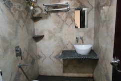 Hotel Sniksha, Bargarh