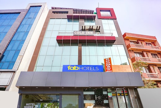 FabHotel Gold Inn Janakpuri