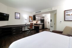 Candlewood Suites CELAYA, an IHG hotel, Allende