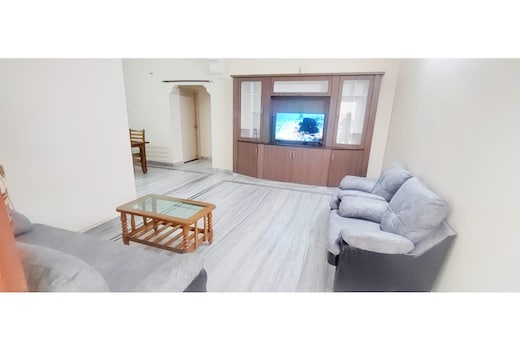 Servostay 2bhk luxury apartment in Kukatpally with parking