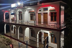 Shri Sher Palace by StayApart, Guptkashi