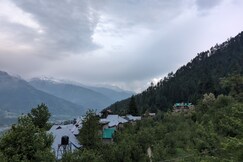 Peaceful Apple Orchard Stay in Manali   Unit 1, Manali