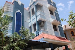 Sringam Service Apartments | Rooms & Kitchen, Tiruchirappalli