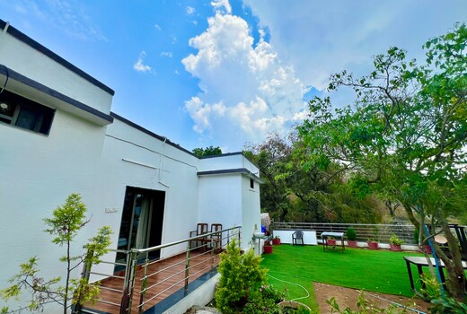 Riddham Bungalow |Entire 6 BHK Villa
