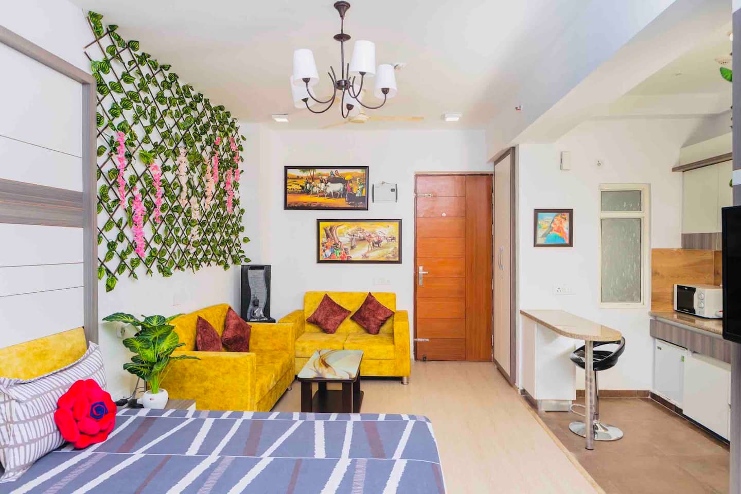 The Retreat By Richa's Home - Tap to explore photos