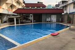 Collection O Ayothaya Hotel, Tha Rua