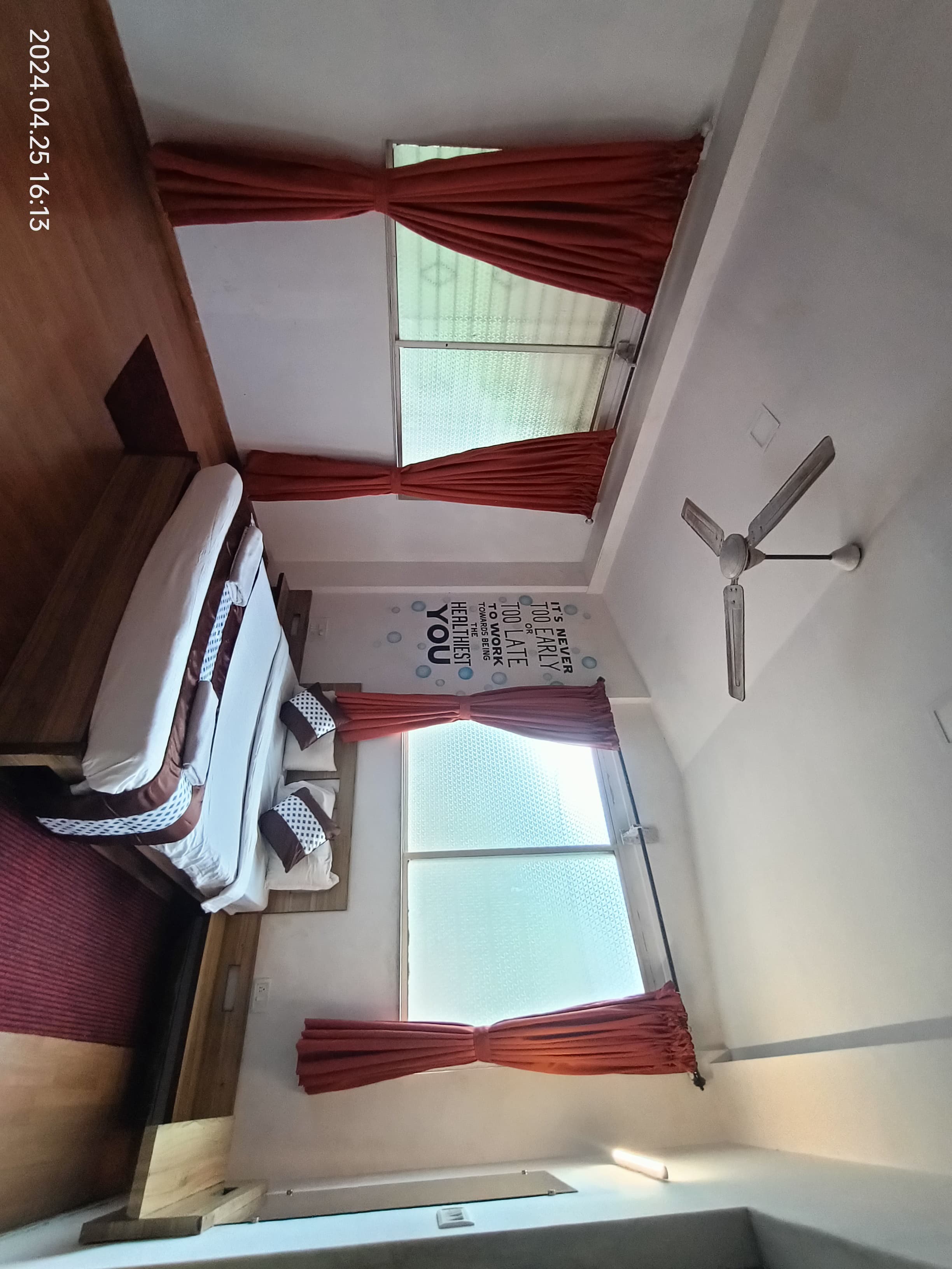 Deluxe Room 1