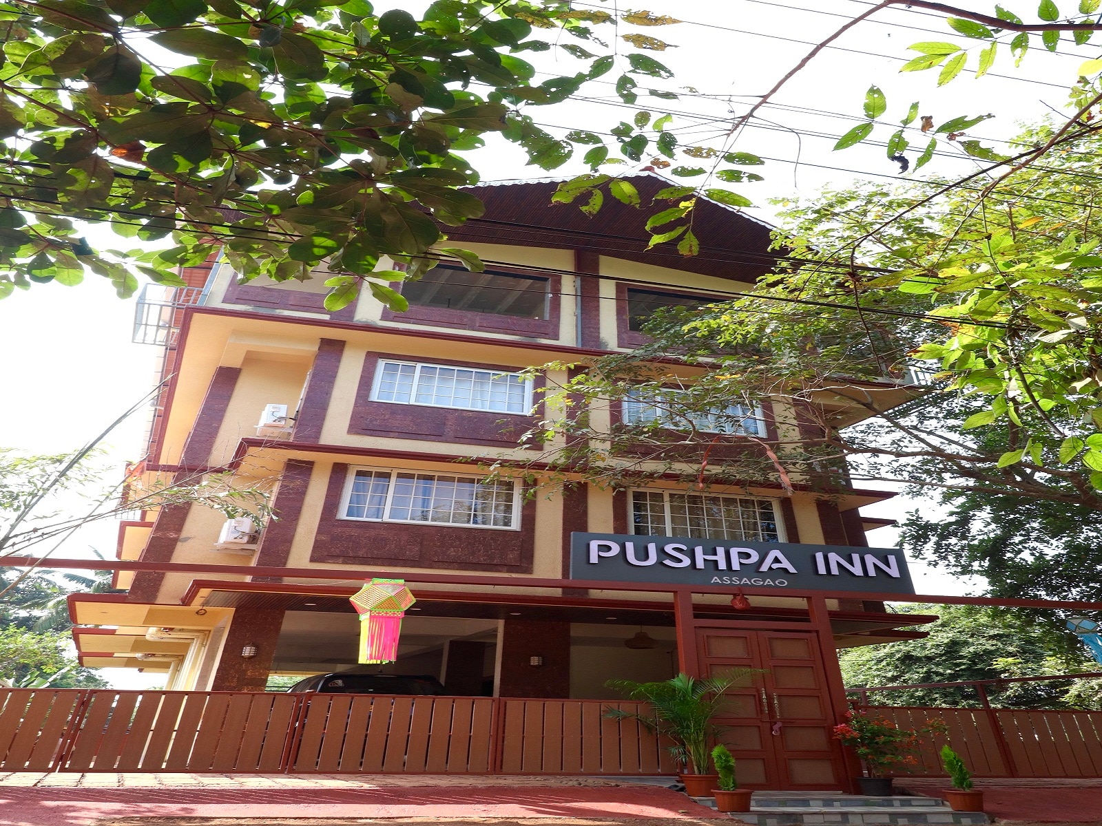 Pushpa Inn, Assagao - Tap to explore photos