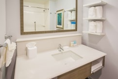 Hampton Inn by Hilton Monterey, Monterey