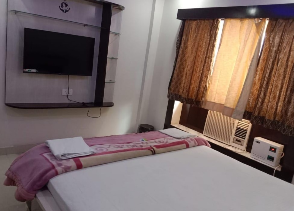 Divyanshi homestay - Tap to explore photos