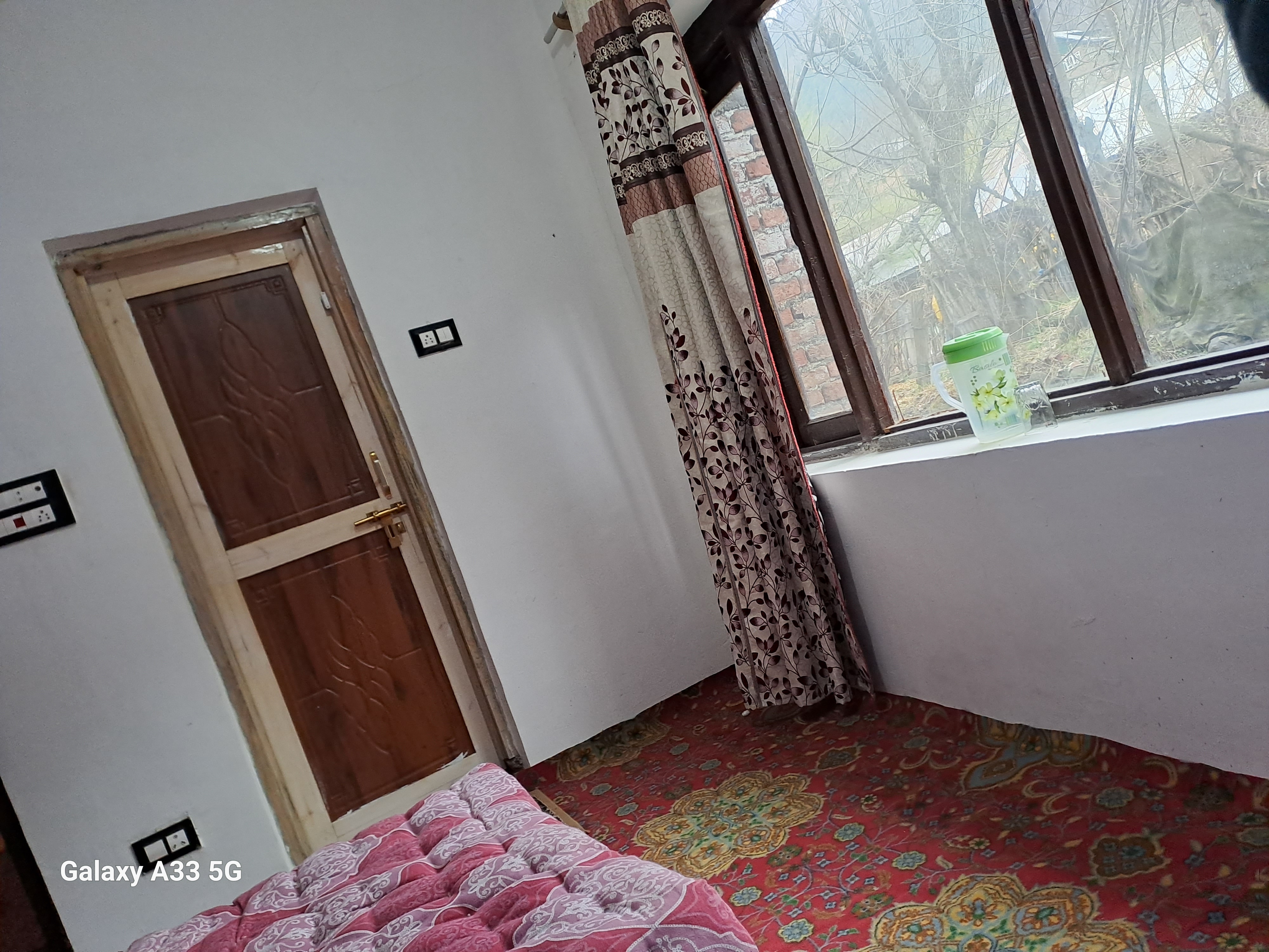 AL-AYAAN GUEST HOUSE - Tap to explore photos