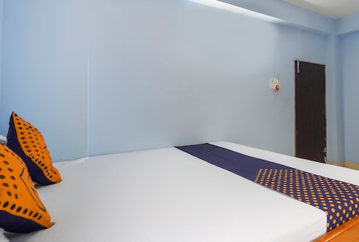 SPOT ON Silver Green