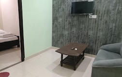 Spacious Luxury Living Room