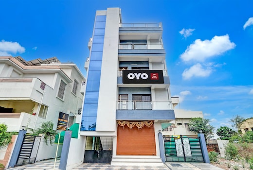 HOTEL O RUNWAY Service Apartment