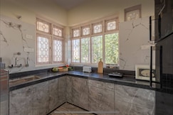 Ravideep  Spacious 4BHK Home in City Centre, Jaipur