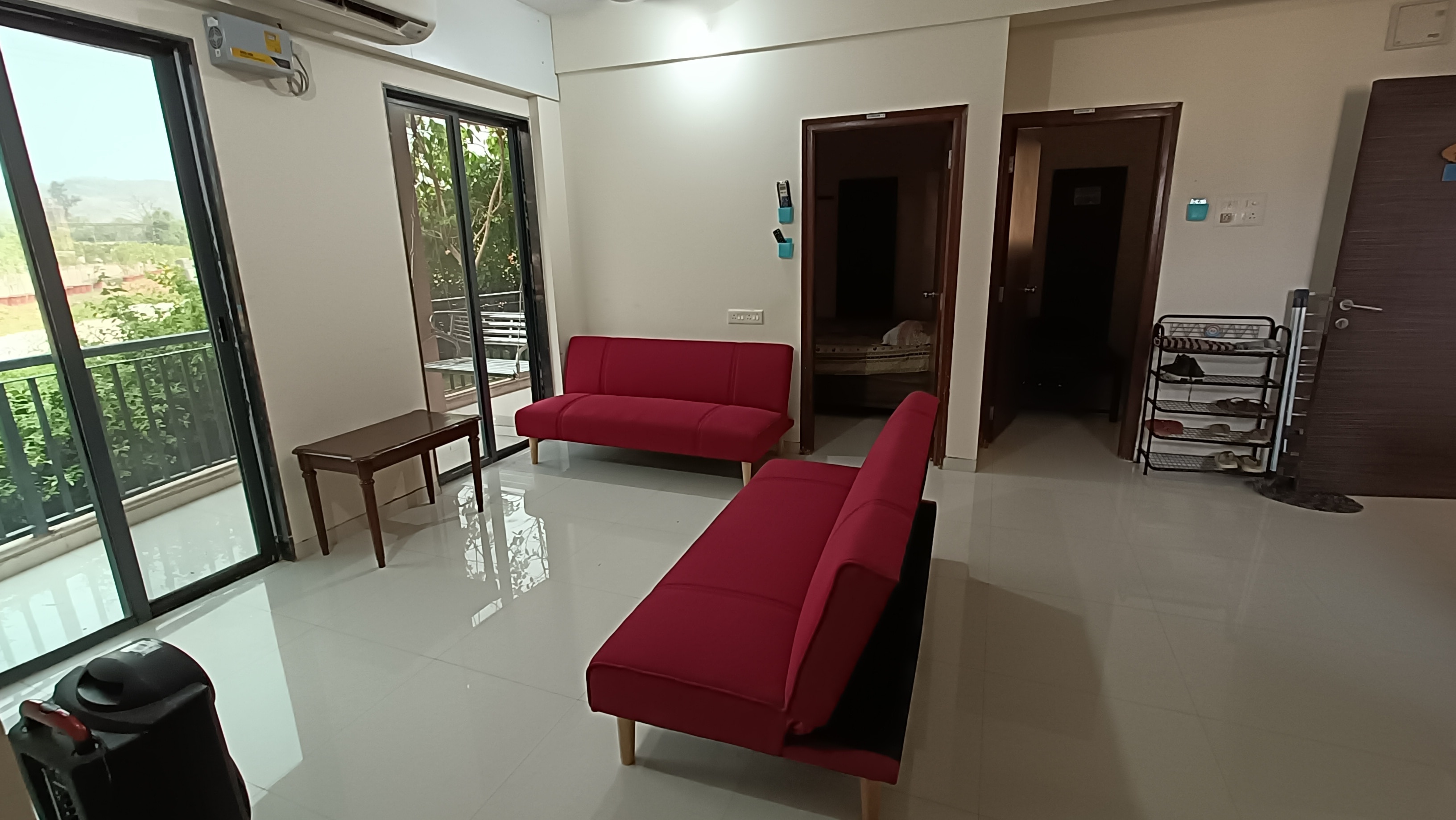 City of Music- A serene stay at the River bank - Tap to explore photos