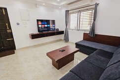Chippy Service Apartments 16, Chennai