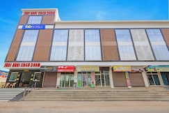 FabHotel Shri Hari Singh Dham, Mathura