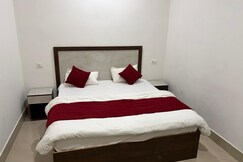 Shri Shiv  Shakti Dham, Vrindavan
