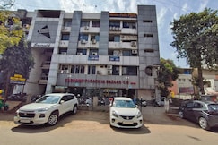 Hotel Plus Point, Ahmedabad