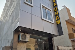 OnlyStay Shiva Dham-Shri Banke Bihari Temple, Vrindavan, Vrindavan