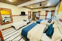 Shri Ganesh Hotel, 200 meters from nakki lake, Mount Abu