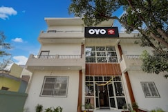 Hotel O THE AMBROSIA STAY, Varanasi