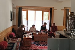 The Elements Guestt House, Leh