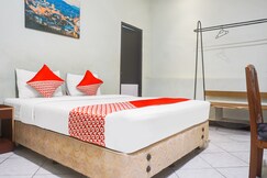 Hotel O Makassar near Mall Panakukkang formerly Sayang Home Stay, Makassar