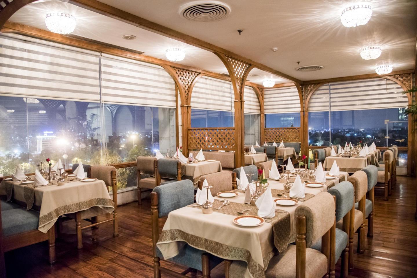 Clarks Avadh Lucknow INR 3903 OFF ( ̶9̶9̶9̶9̶ ) Hotel Price, Address ...