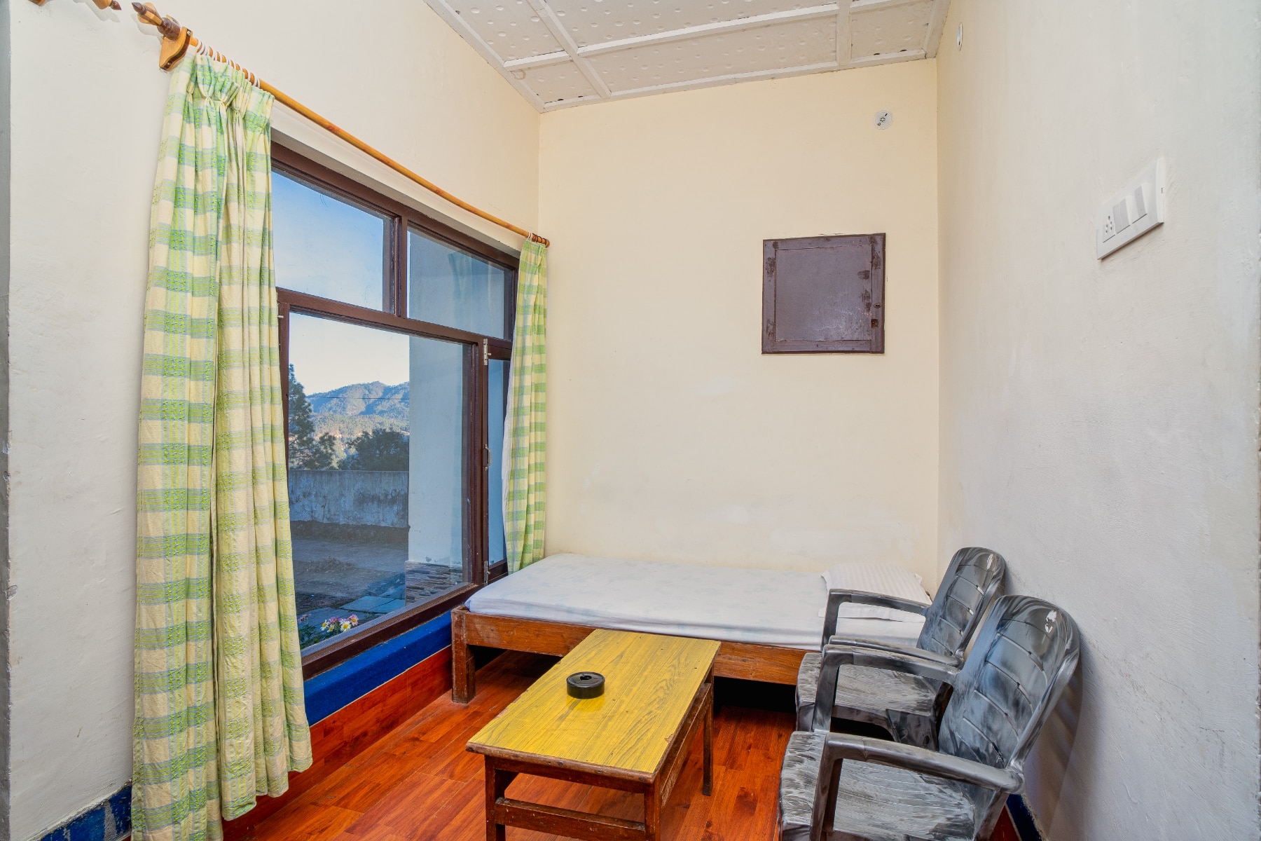 KMVN Kausani - Tap to explore photos