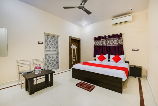 Super Hotel O Rudraksh Inn
