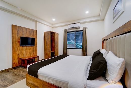 Hotel O OZONE Residency