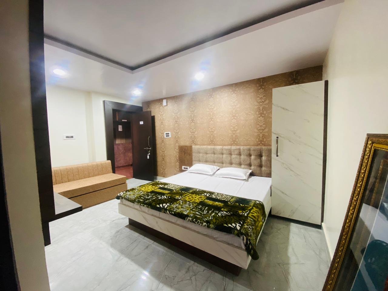 HOTEL JAGANNATH PALACE - Tap to explore photos