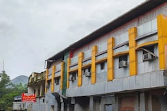 Hotel Sahara Lodge, Panvel