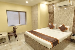 Divine Chariot 10 mins from Kolkata Airport, Kolkata