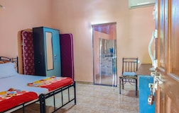 Cosy AC Studio with Kitchen