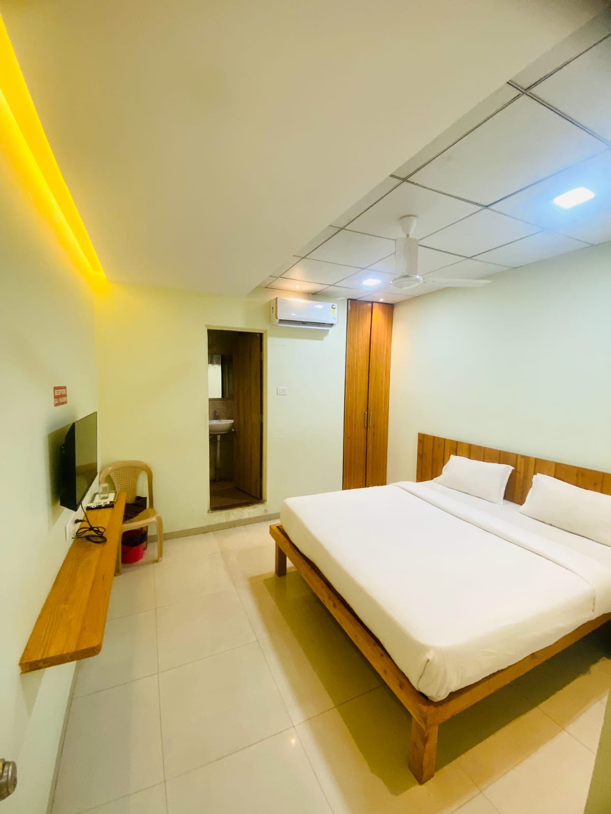 2 Bed Room Ac 1
