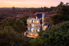 Skygram Golden Bloom, Mahabaleshwar