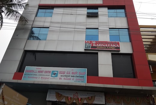 Hotel  Karnataka Deluxe