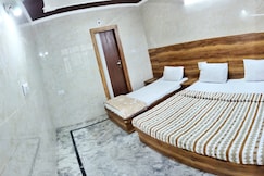RV Grand Guest House, Jammu