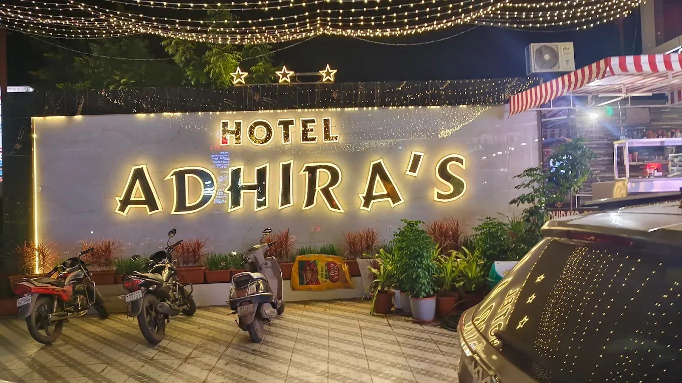 hotel Adhira's, Junnar