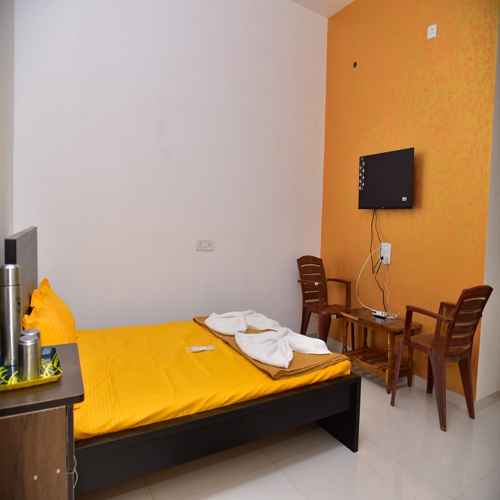 Vishwas Executive - Tap to explore photos