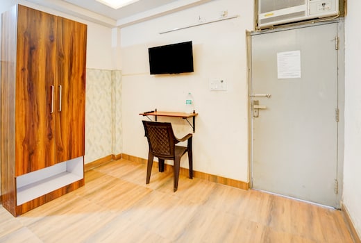 Hotel O Knights Inn