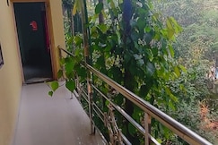 Homestay Private Room, Shrivardhan