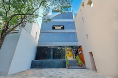 Townhouse OAK Banjara Hills Hyderabad, Hyderabad