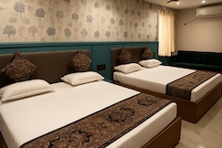 Spotlight Hotel& Lodge, Chatrapur