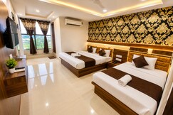Hotel Paradise Naroda, Gandhinagar