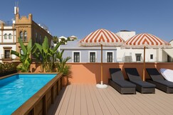 The Loft House Sevilla, Nerja